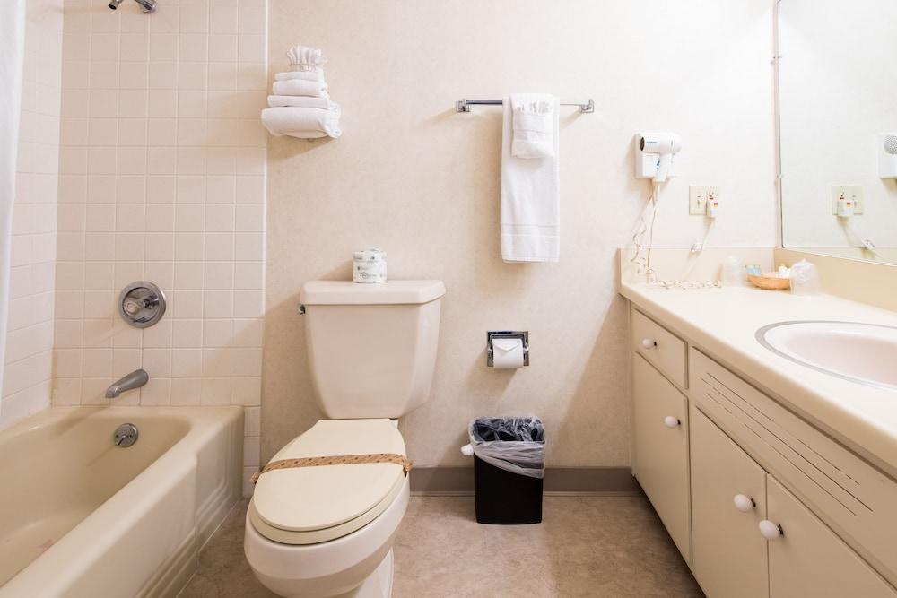 אלאמדה Coral Reef Inn & Condo Suites מראה חיצוני תמונה